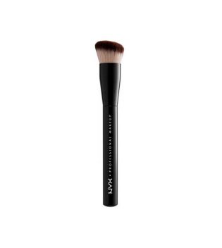 Nyx Professional Makeup - Pinceau Can't Stop won't StopFoundation Brush - PROB37
